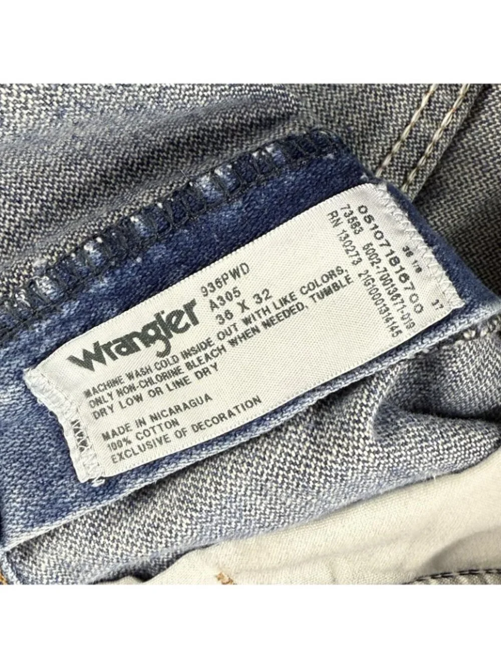 Wrangler Cowboy Cut Jeans Mens 36x32 Blue Medium Wash Straight Denim 936PWD